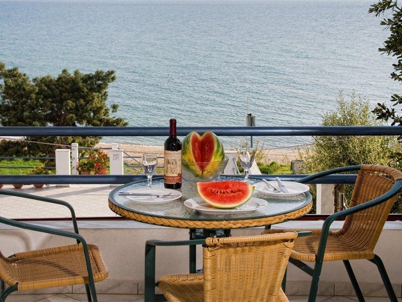 Hotel Dimitra Лигия Екстериор снимка